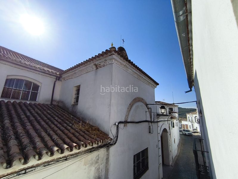 Foto d2e9671d-5fbb-49aa-85a7-98b12bb1593b. House with fireplace parking in Cazalla de la Sierra