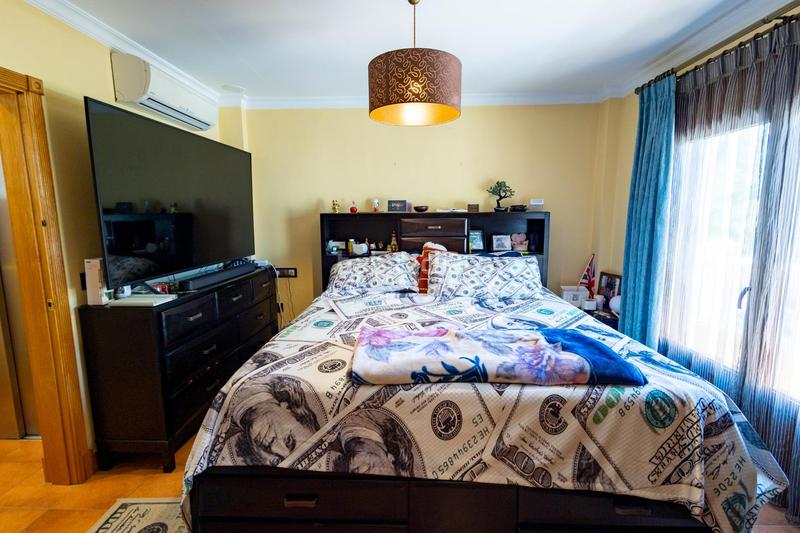 Foto 0040afc3-7890-47be-a2b0-77db02e265ed. Xalet amb calefacció aparcament piscina a La Laguna Chipiona