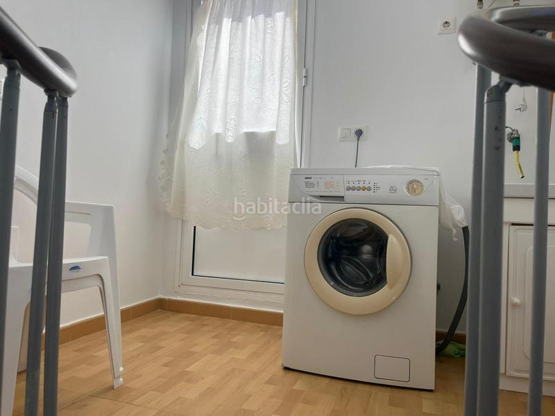 Foto 479d4b74-6d8e-422e-b7d2-af5379013781. Alquiler piso precioso piso seminuevo con azotea privada y tres habitaciones en Chipiona