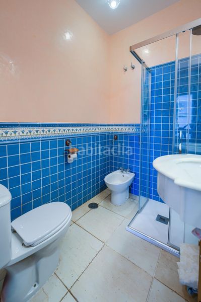 Foto 8c0ad7a1-3449-4275-9548-e266013760f5. Casa aparellada amb calefacció aparcament a Playa de la Regla Chipiona