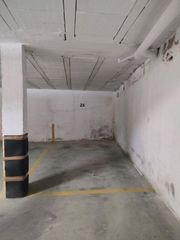 Aparcament cotxe a Calle MANUEL BUENO CASTELLANO