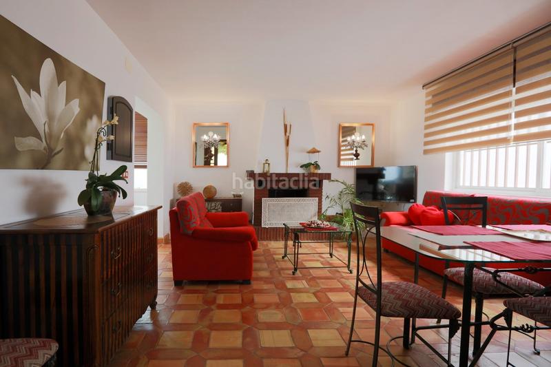 Foto 08aefaf5-38e4-40c6-8ada-452585ec5878. Chalet mit kamin heizung parking pool in Capellanía - Retamar Alhaurín de la Torre