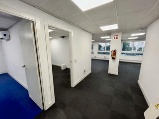 Lloguer Oficina a Teatinos