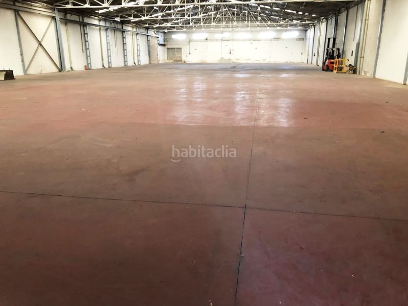 Foto 5cc69805-966d-4396-a745-cdf5b0f30d9e. Nau industrial amb calefacció a Distrito Zeta - Recinto Ferial Cortijo de Torres Málaga