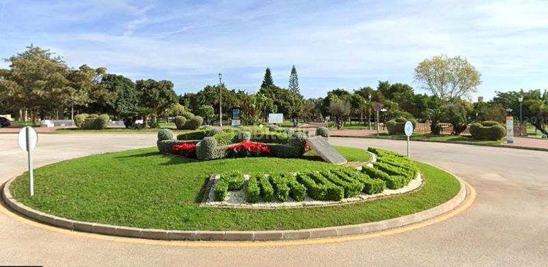 Foto fe075217-e0ab-4409-9d78-e840fb7c5c39. Xalet amb xemeneia calefacció aparcament piscina a Torremolinos