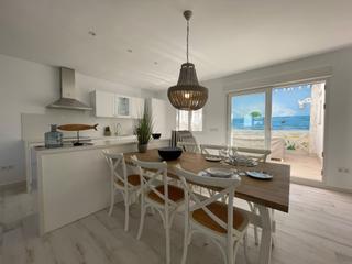 Chalet in Playa de las Gaviotas - El Pedrucho. Casa de primera linea en planta.con reforma integral y estilo in