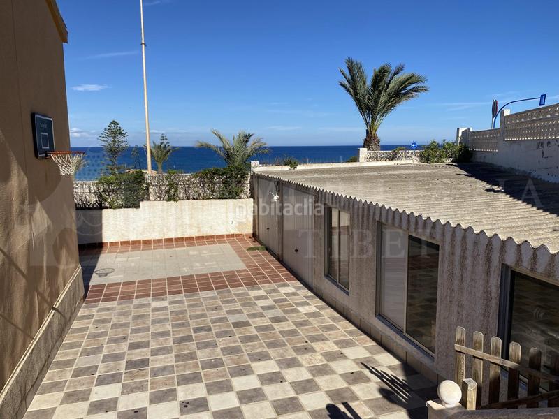 Foto 4c72a096-33b2-4874-913f-bdee3687f476. Chalet dans poligono monteblanco 2 dans Zona Galúa - Calnegre Manga del Mar Menor (La)