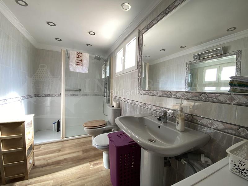 Foto 7abd47f5-d033-4cb8-87c0-130e42615b2b. Chalet dans poligono monteblanco 2 dans Zona Galúa - Calnegre Manga del Mar Menor (La)