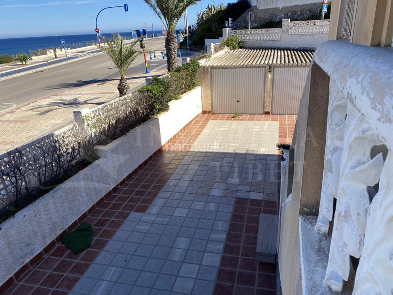 Foto b92b3c3a-ff75-4fcd-9139-49f9bbb10b33. Chalet dans poligono monteblanco 2 dans Zona Galúa - Calnegre Manga del Mar Menor (La)