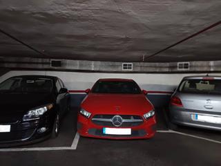 Parking coche en Carrer d'olesa 45. Plaza de parking en venta – calle olesa, la sagrera (barcelona)