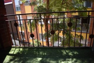 Appartement à Passatge de caralt 11. Piso en venta en zona tranquila y bien comunicada | 80 m² | 2 ha
