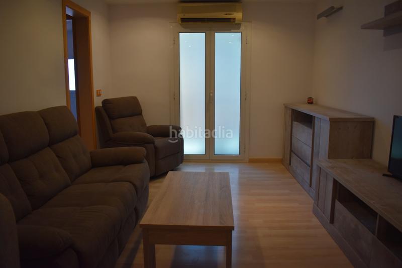 Foto d83d251e-deee-4236-8b11-ede2213d1670. Piso en passatge de caralt 11 piso en venta en zona tranquila y bien comunicada | 80 m² | 2 habitaciones | balcón privado en Santa Coloma de Gramenet