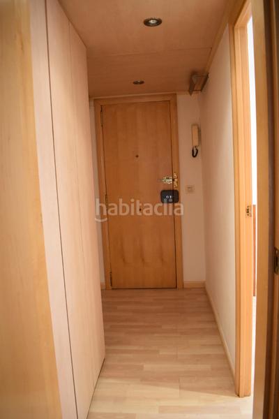 Foto ed77b4bf-67df-43cd-b4eb-d11f439a726a. Piso en passatge de caralt 11 piso en venta en zona tranquila y bien comunicada | 80 m² | 2 habitaciones | balcón privado en Santa Coloma de Gramenet