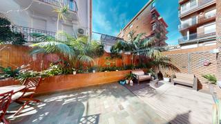 Pis a Tres Torres. Exclusivo piso exterior en sarrià con terraza de ensueño