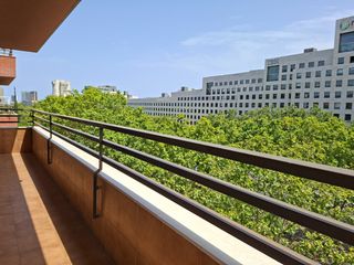 Pis a Avinguda diagonal 650. Exclusiva vivienda con balcón esquinero, vistas panorámicas y do
