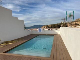 Miete Dachwohnung in Calle edelmira castillo 2e