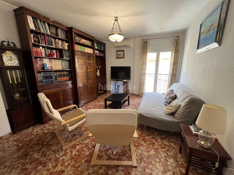 Foto 833bf517-dcc1-4c05-a218-d2c37dd89a7d. Piso en calle capitán 3 en Centro Histórico Málaga