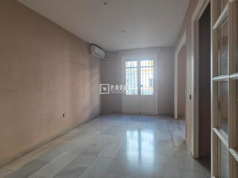 Foto 6648dc13-3822-4089-9e97-a3d1c681e891. Flat with terrace in Los Remedios Sevilla