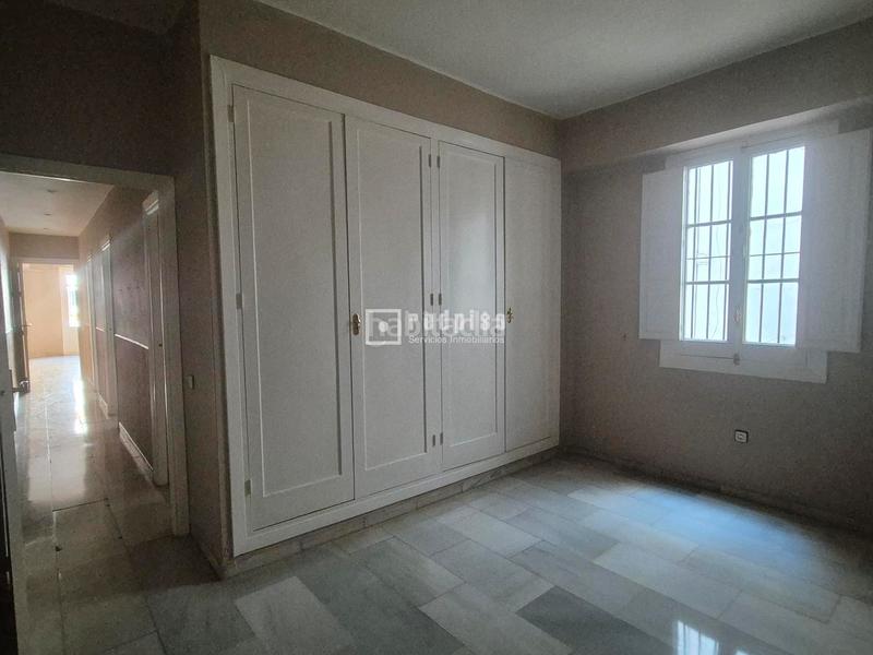 Foto 8df34670-58db-4bd9-ad9f-da64ee334321. Flat with terrace in Los Remedios Sevilla