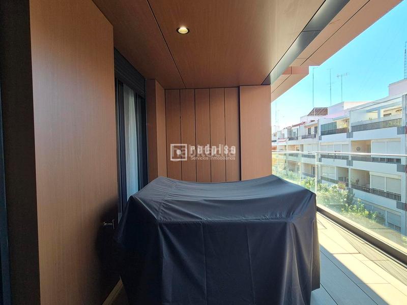 Foto 09eca736-bd62-4942-be0b-8206d30f3f41. Affitto appartamento con riscaldamento parcheggio piscina in Sevilla