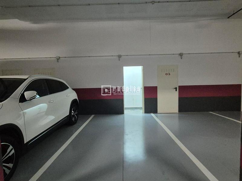 Foto 19004c93-7e34-42fa-9368-30b2323bc695. Affitto appartamento con riscaldamento parcheggio piscina in Sevilla