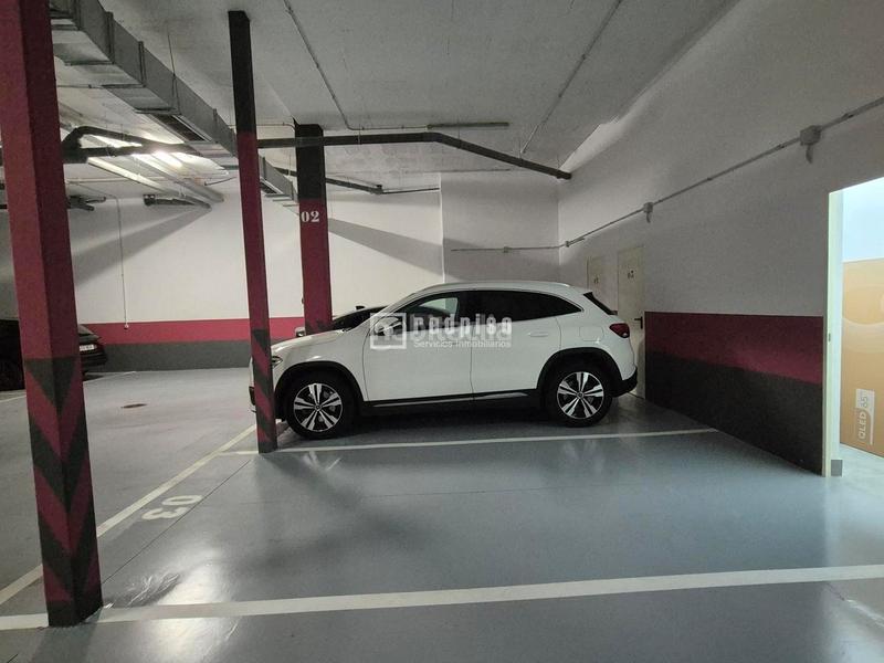 Foto fadba80f-f30b-4ea1-94c5-c9fd300967cb. Affitto appartamento con riscaldamento parcheggio piscina in Sevilla