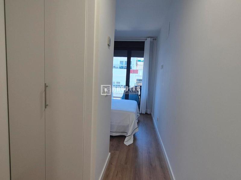 Foto 4517fcc6-40ae-4cba-b8fb-5f8a6ecdddd6. Location appartement avec chauffage parking piscine dans Sevilla