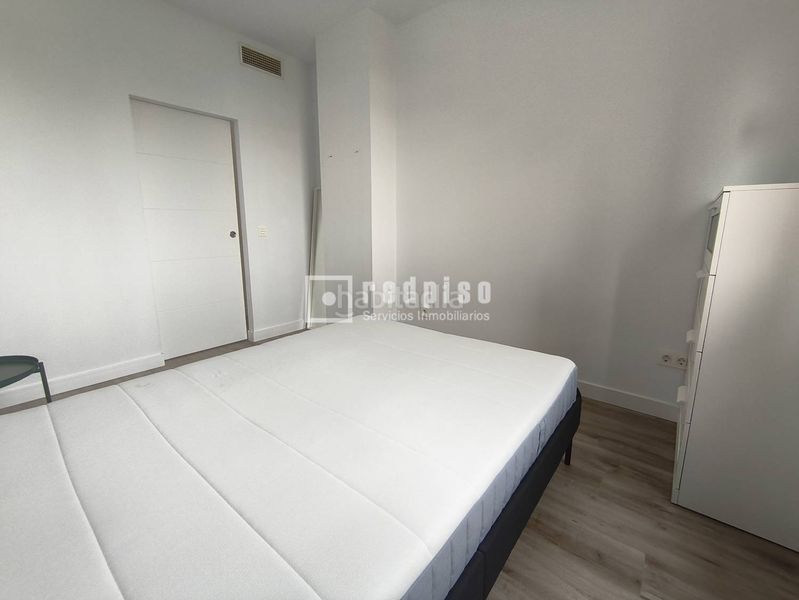 Foto 07d0c0ce-342b-4192-bc90-1a1df3a2ba7e. Lloguer pis amb calefacció aparcament piscina a zona nueva Camas - marcelino camacho Camas