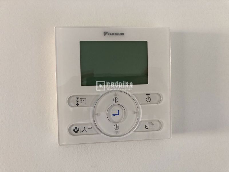 Foto 3f8840d8-60fe-4b03-bb50-0a0d6a0b0518. Lloguer pis amb calefacció aparcament piscina a zona nueva Camas - marcelino camacho Camas