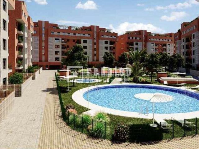 Foto 4313837e-c4e5-47e2-8208-57b0b468d9bd. Lloguer pis amb calefacció aparcament piscina a zona nueva Camas - marcelino camacho Camas