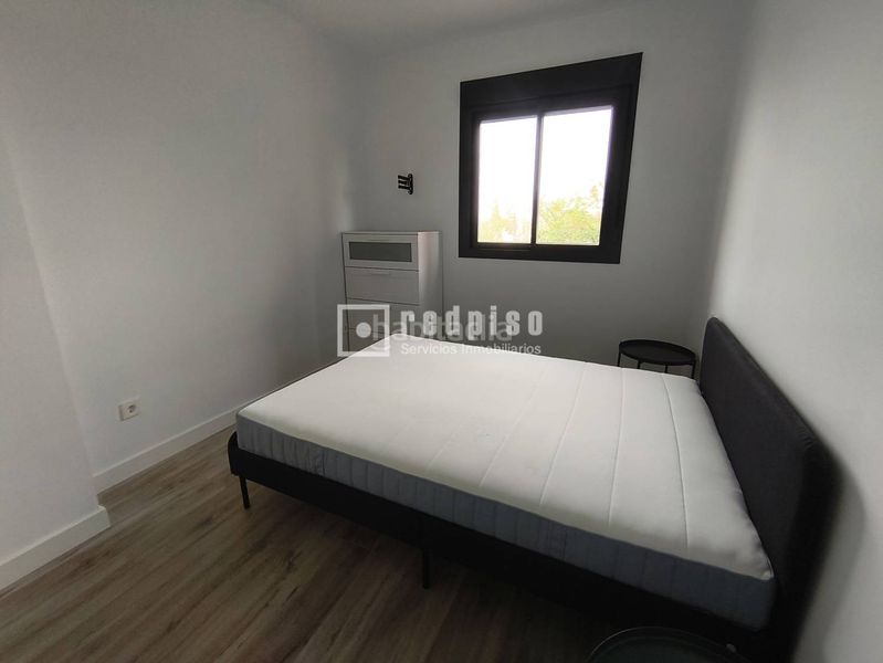 Foto 9a7849ca-d95d-4422-be50-a9a81d525d79. Lloguer pis amb calefacció aparcament piscina a zona nueva Camas - marcelino camacho Camas