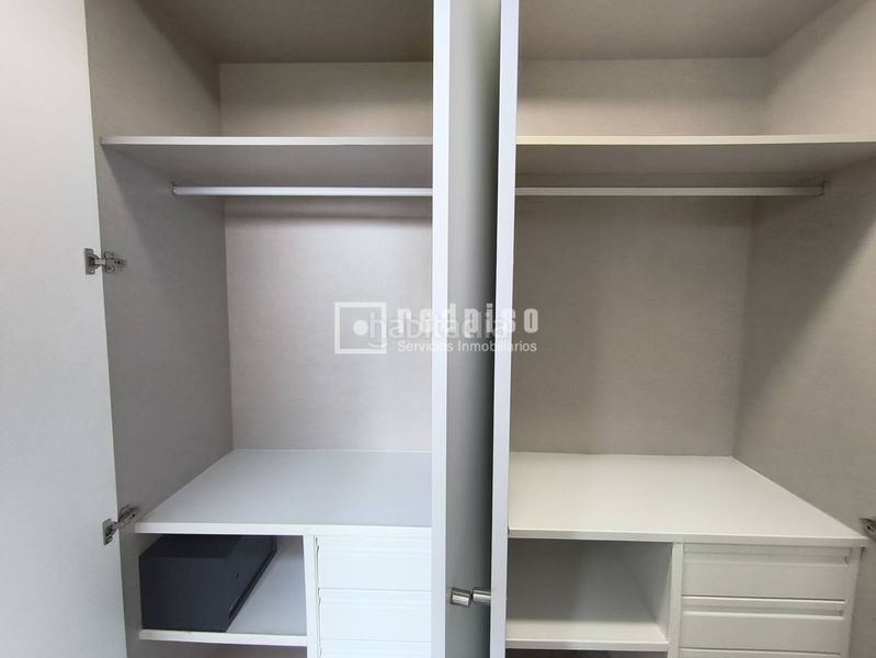 Foto 9b24dd4e-e5c7-4db9-b36e-ce95d7b1580f. Lloguer pis amb calefacció aparcament piscina a zona nueva Camas - marcelino camacho Camas