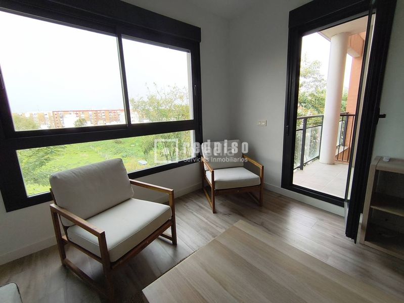 Foto a738f99c-0d03-434f-921f-d1fdf49d9a87. Lloguer pis amb calefacció aparcament piscina a zona nueva Camas - marcelino camacho Camas