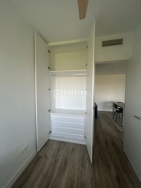 Foto ae18e588-fc40-4dbb-ac66-910df79277ba. Lloguer pis amb calefacció aparcament piscina a zona nueva Camas - marcelino camacho Camas