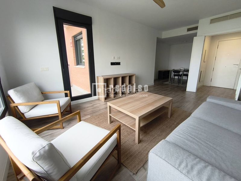 Foto bc4f56aa-156d-4863-9637-e0f345b7fc5f. Lloguer pis amb calefacció aparcament piscina a zona nueva Camas - marcelino camacho Camas