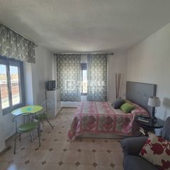 Studio  Salado. Estudio junto a plaza de cuba