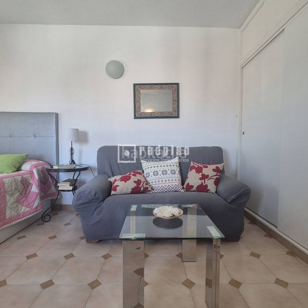 Foto ce6d3231-a37d-40ef-b2b9-2f0b0141b131. Estudi amb calefacció a Triana Este Sevilla