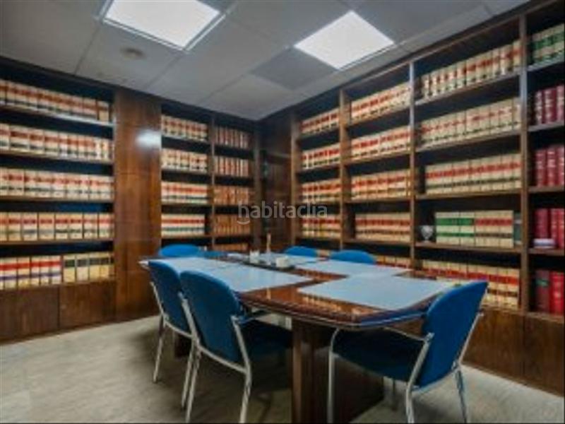 Foto 393e2cf5-1cf4-4dcc-9c15-0db64ee3d7c3. Büro in Sant Ramon - Maternitat Barcelona