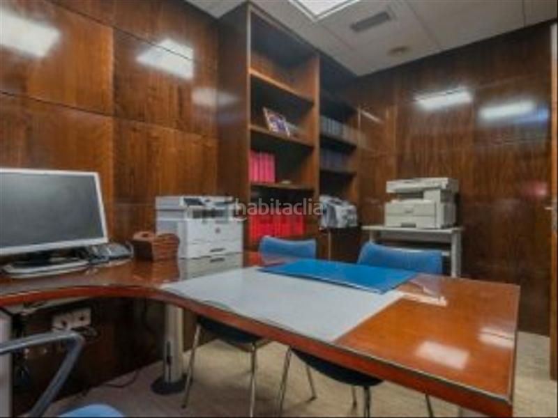 Foto f2d157d9-b110-4c4d-b456-367f3bf9cacb. Büro in Sant Ramon - Maternitat Barcelona