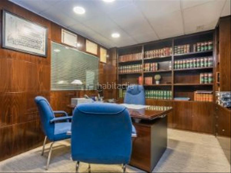 Foto 41cba708-5885-44c2-9b6b-9f29dd53a33a. Oficina en Sant Ramon - Maternitat Barcelona