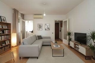 Appartement  Carrer piera. Atenci�n