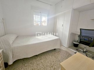 Rent Flat  Avellana. Alquiler temporal para estudiantes. 11 meses.