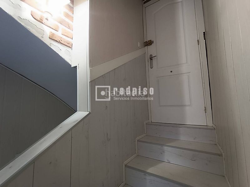 Foto 3f1258ee-0f23-4aad-bc80-0baf8fae3411. Pis a Triana Este Sevilla