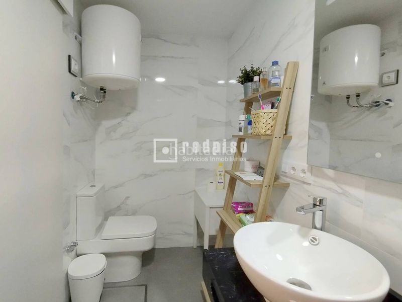 Foto c3f9e184-f143-4040-986d-74c1fa5658fd. Piso en Triana Este Sevilla