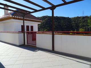 Chalet à Crta. De la Sierra
