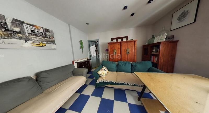 Foto 00d64b02-ae41-4d8c-b342-d0923d02f951. Piso  con tres dormitorios en zona peatonal junto al rio genil en Granada