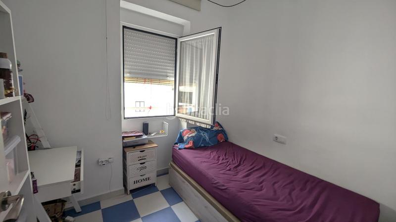 Foto 957b3941-4ebc-4132-8b5c-f7dd7fe460fd. Piso  con tres dormitorios en zona peatonal junto al rio genil en Granada