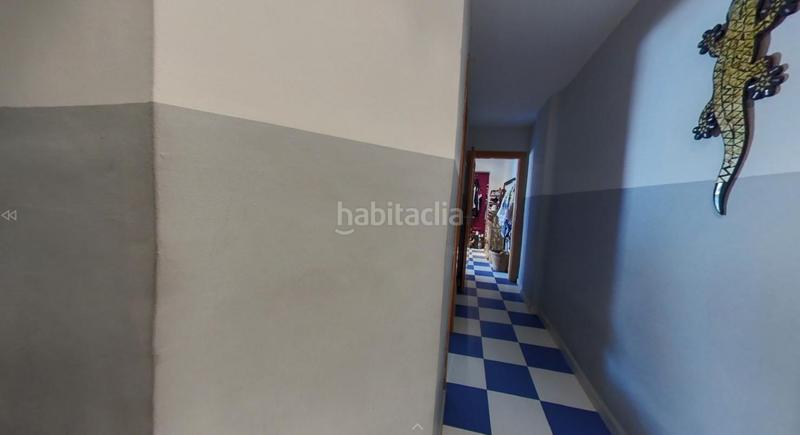 Foto a34a4668-3866-4a00-ab6e-f36e7a7774c1. Piso  con tres dormitorios en zona peatonal junto al rio genil en Granada