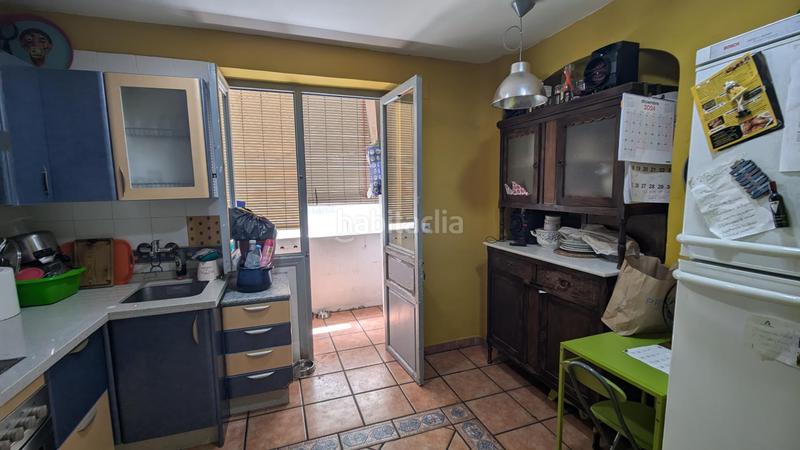 Foto e6d87700-2d9c-4640-920c-f3609b0e7139. Piso  con tres dormitorios en zona peatonal junto al rio genil en Granada