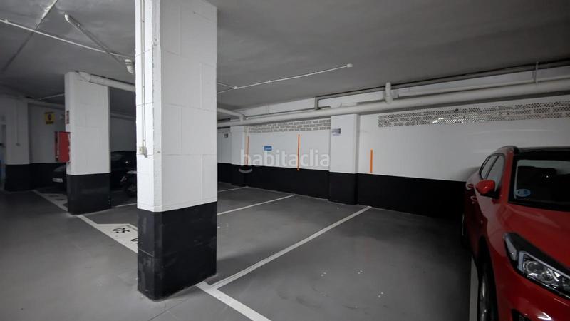 Foto a7bea231-993e-4fee-9ed3-e3f63843470f. Aparcament cotxe a Fígares Granada